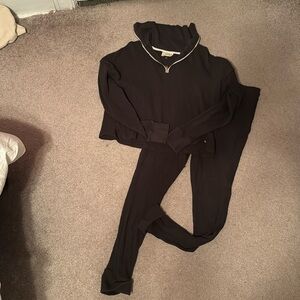 Universal threads two piece waffle knit set